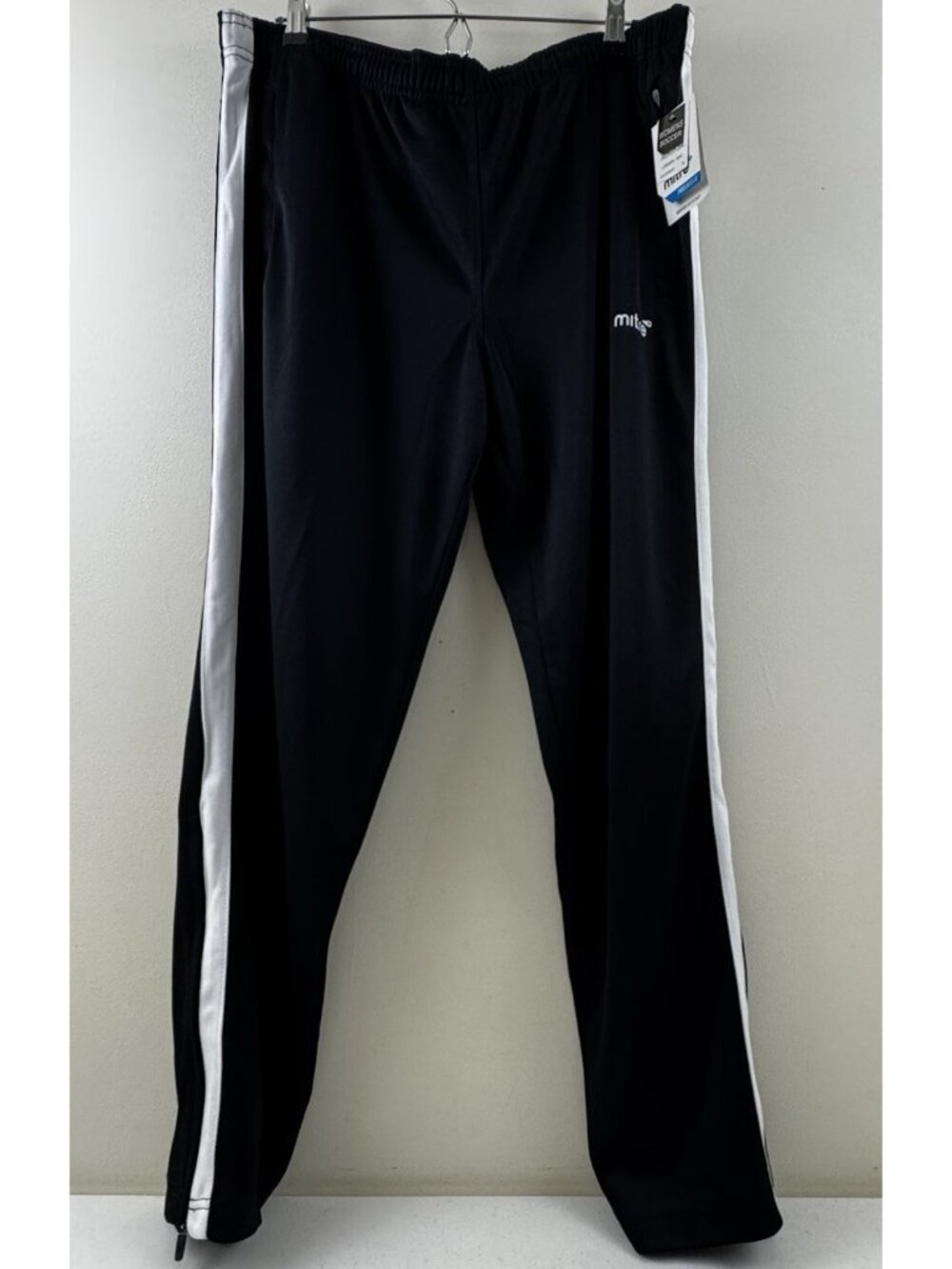 Mitre Women’s X-Large Training Pockets Drawstring Zipper Ankle Soccer Black